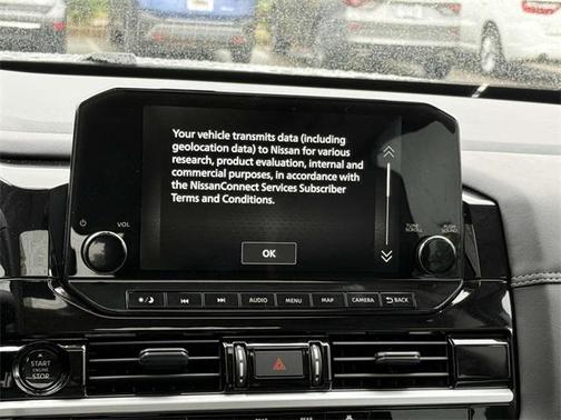 2025 Nissan Pathfinder Platinum 4WD