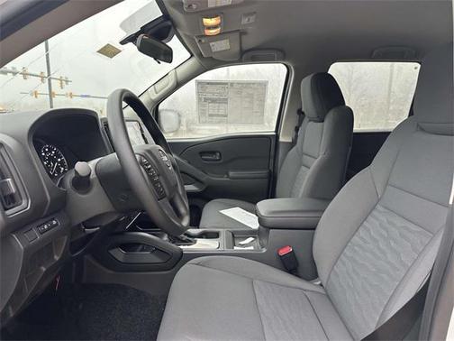 2025 Nissan Frontier S