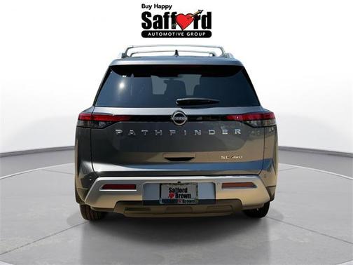 2025 Nissan Pathfinder SL 4WD