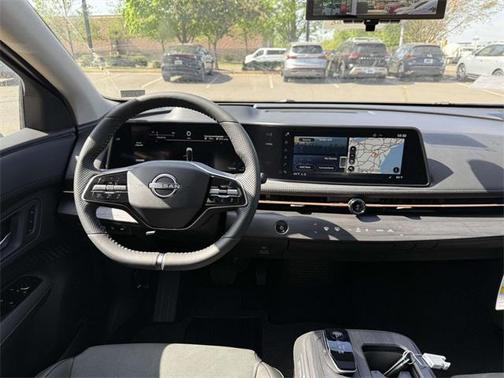 2025 Nissan ARIYA EVOLVE+