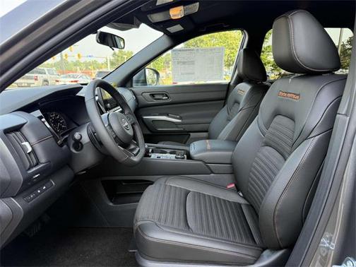 2025 Nissan Pathfinder Rock Creek 4WD
