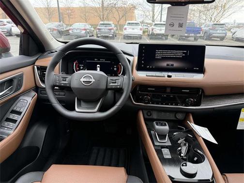 2025 Nissan Rogue Platinum