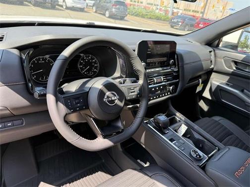 2025 Nissan Pathfinder Rock Creek 4WD