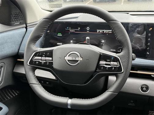 2025 Nissan ARIYA PLATINUM+