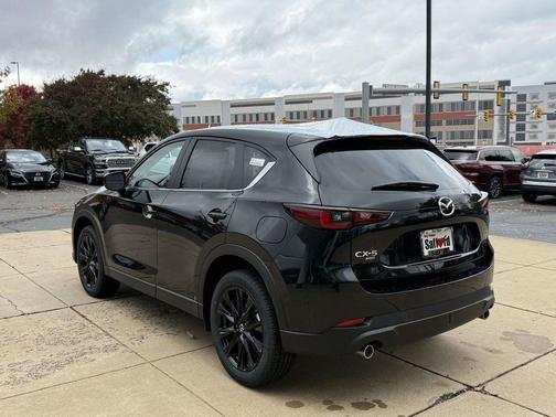 2025 Mazda CX-5 Carbon Edition
