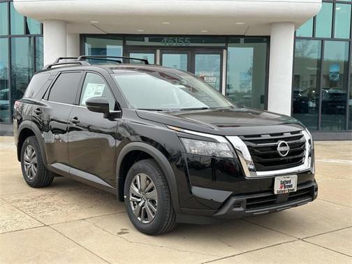 2025 Nissan Pathfinder SV 4WD