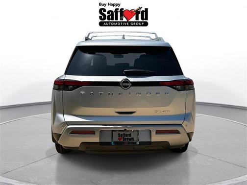 2025 Nissan Pathfinder SL 4WD