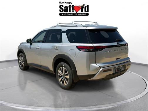 2025 Nissan Pathfinder SL 4WD