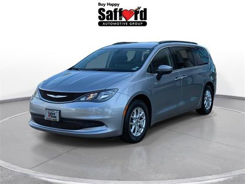 2021 Chrysler Voyager LXI