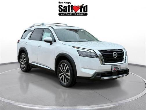 2025 Nissan Pathfinder Platinum 4WD