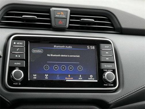 2025 Nissan Versa 1.6 S