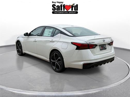 2025 Nissan Altima SR FWD
