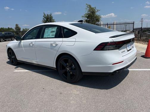 2025 Honda Accord Hybrid Base