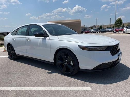 2025 Honda Accord Hybrid Base