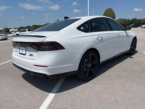 2025 Honda Accord Hybrid Base