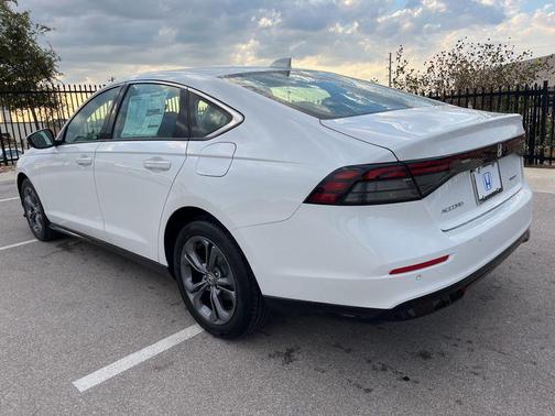 2025 Honda Accord Hybrid EX-L