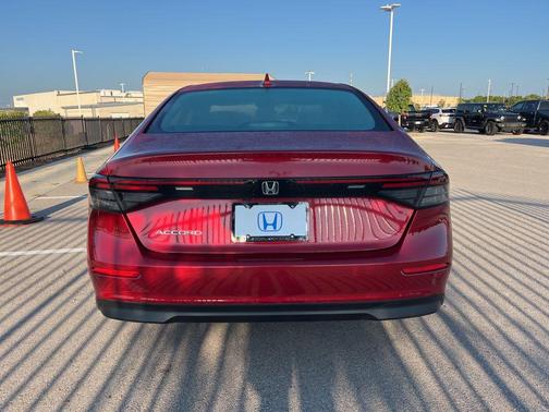 2024 Honda Accord LX 1.5T