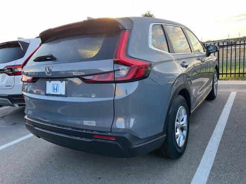 2026 Honda CR-V LX 2WD