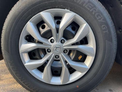 2026 Honda CR-V LX 2WD