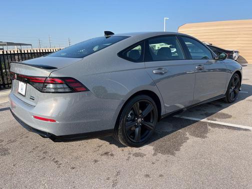 2025 Honda Accord Hybrid Base