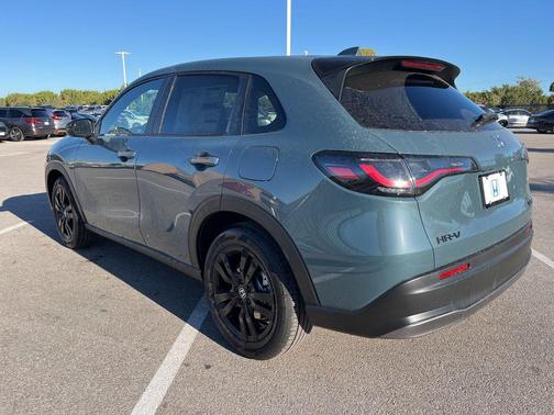 2026 Honda HR-V 2WD Sport