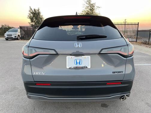 2025 Honda HR-V AWD Sport