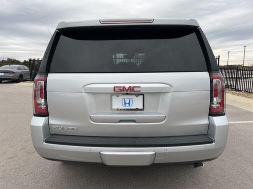 2020 GMC Yukon SLT