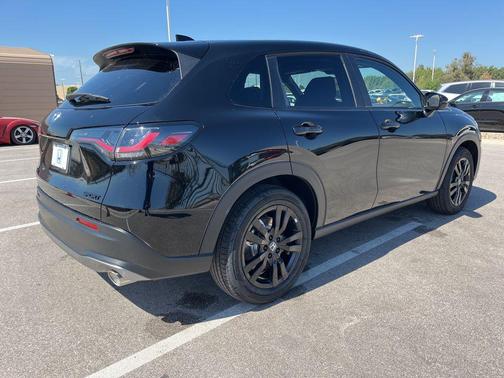 2026 Honda HR-V 2WD Sport