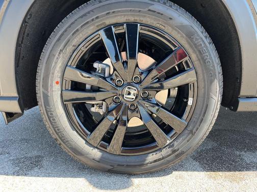 2026 Honda HR-V 2WD Sport