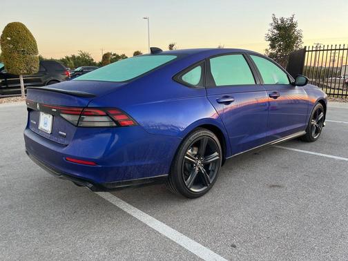 2025 Honda Accord Hybrid Base