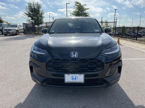 Crystal Black Pearl 2026 Honda HR-V