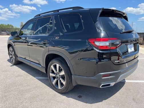 2024 Honda Pilot Elite