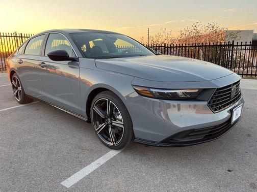 2025 Honda Accord Hybrid Base