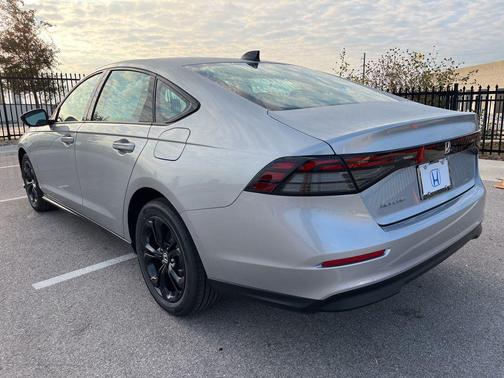 2025 Honda Accord Sport SE 1.5T