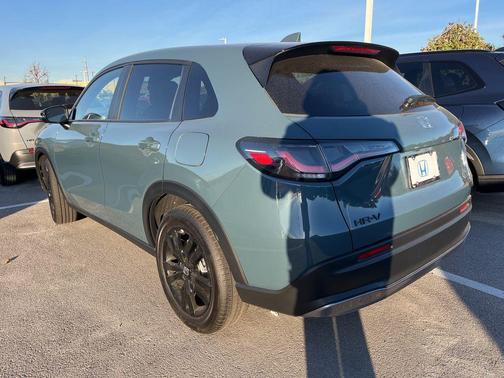 2026 Honda HR-V 2WD Sport