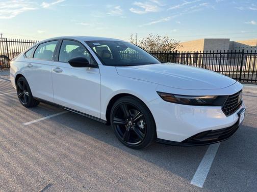 2025 Honda Accord Hybrid Base