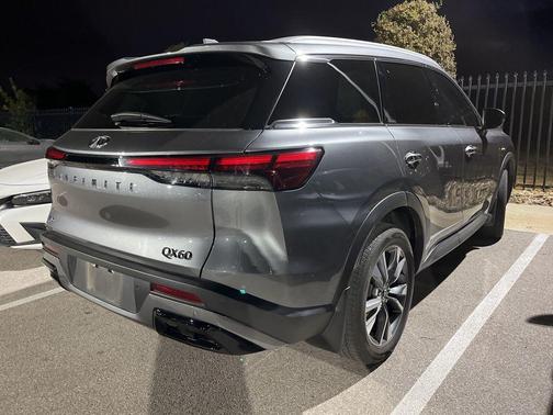 2024 INFINITI QX60 Luxe