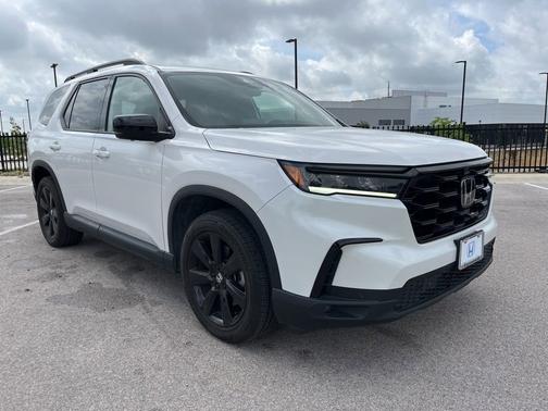 Platinum White Pearl 2025 Honda Pilot