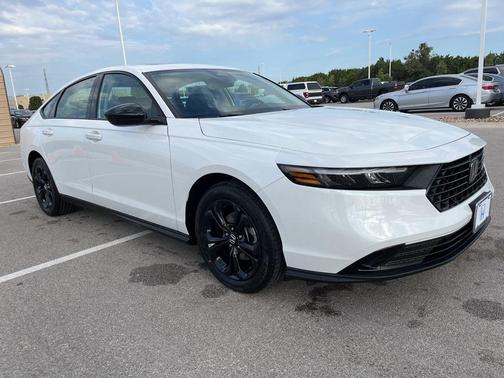 2025 Honda Accord Sport SE 1.5T