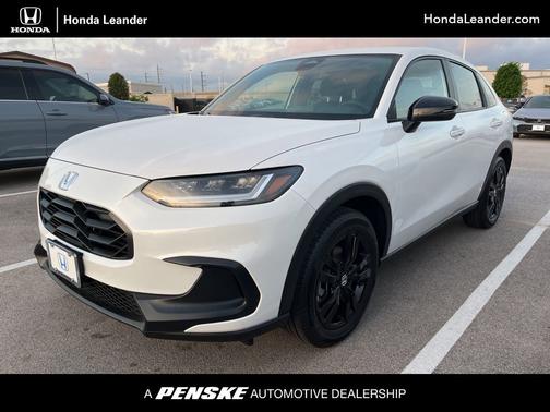 Platinum White Pearl 2026 Honda HR-V