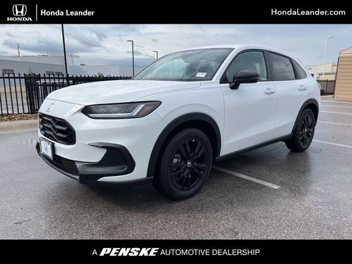 Platinum White Pearl 2026 Honda HR-V