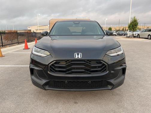 2025 Honda HR-V 2WD Sport