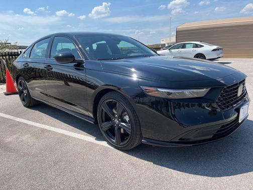 2025 Honda Accord Hybrid Base