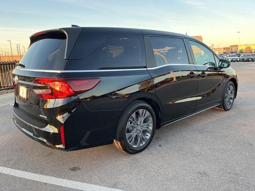 2026 Honda Odyssey Touring