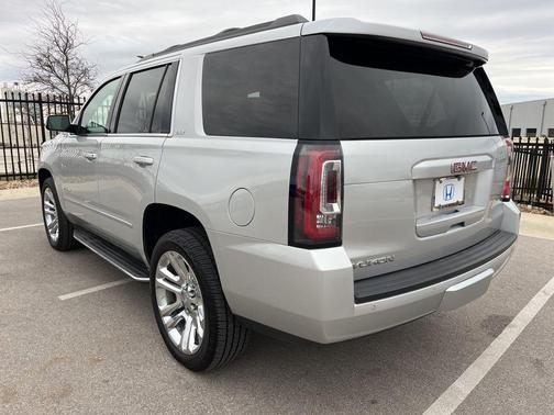 2020 GMC Yukon SLT