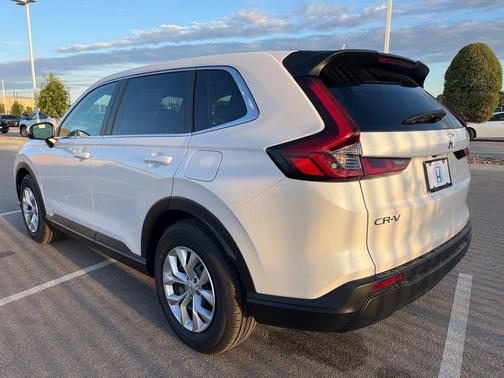 2026 Honda CR-V LX 2WD