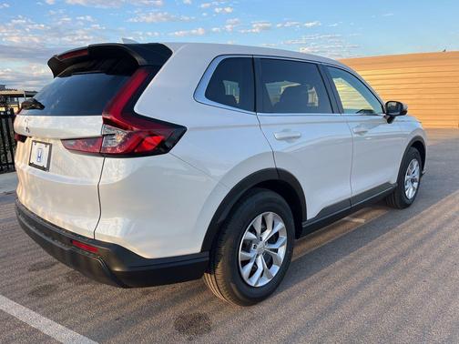 2026 Honda CR-V LX 2WD