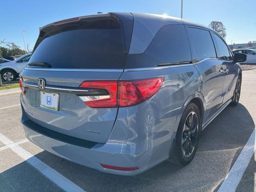 2024 Honda Odyssey 