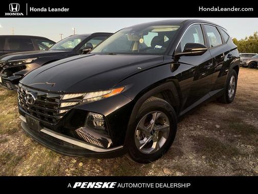 2022 Hyundai TUCSON SE