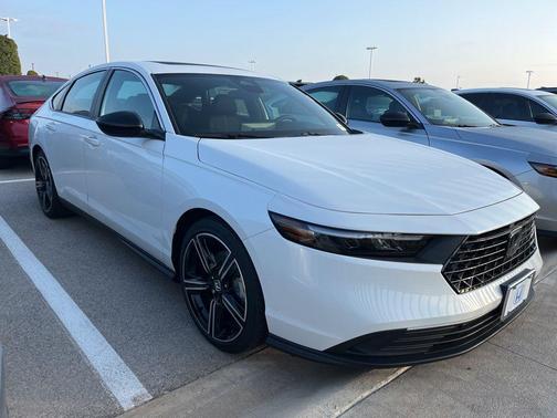 2025 Honda Accord Hybrid Base